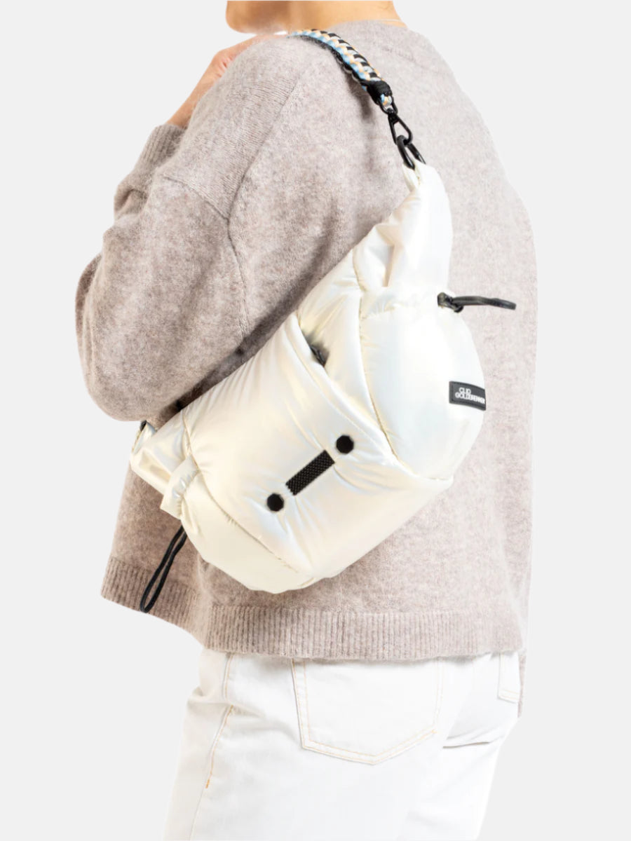 #color_PEARL WHITE