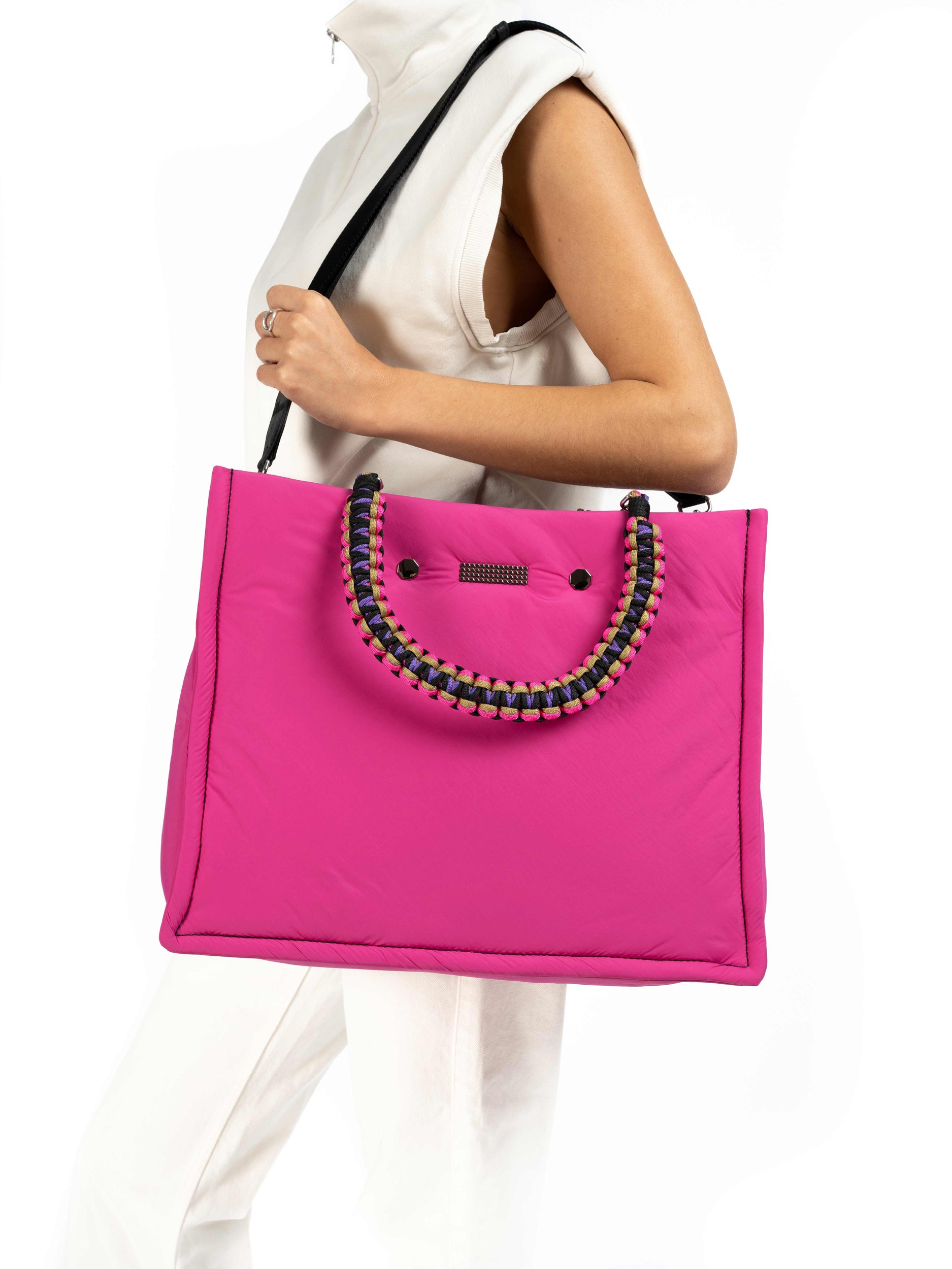 #color_FUSCHIA PINK