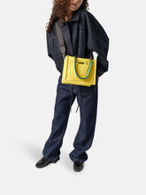 Load image into Gallery viewer, variant_pale-yellow