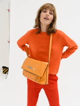 Load image into Gallery viewer, variant_ocra