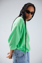 Load image into Gallery viewer, MILEY BOYFRIEND CREW | TURTLE
